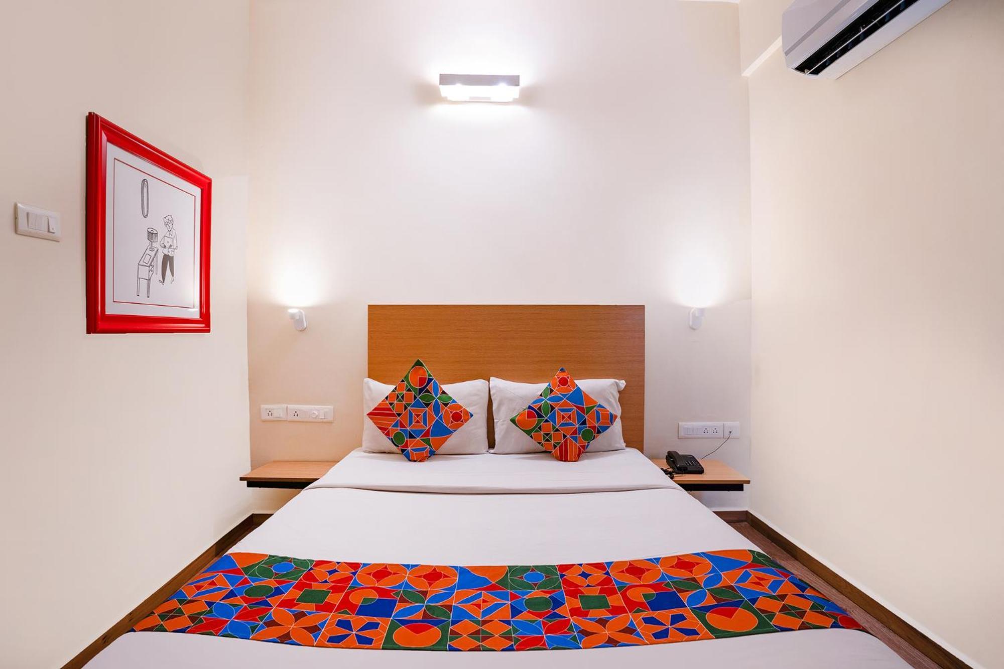 Fabhotel Royal Sterling- Manyata Tech Park Bengalúr Exteriér fotografie