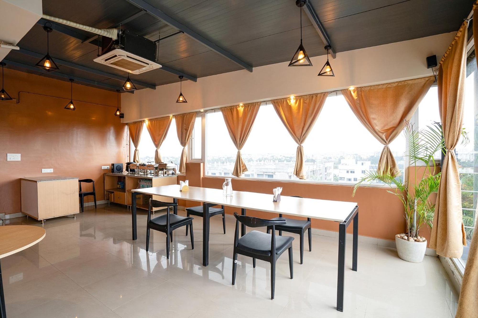 Fabhotel Royal Sterling- Manyata Tech Park Bengalúr Exteriér fotografie