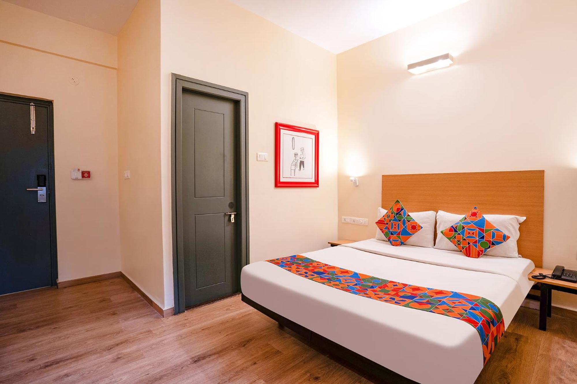 Fabhotel Royal Sterling- Manyata Tech Park Bengalúr Exteriér fotografie