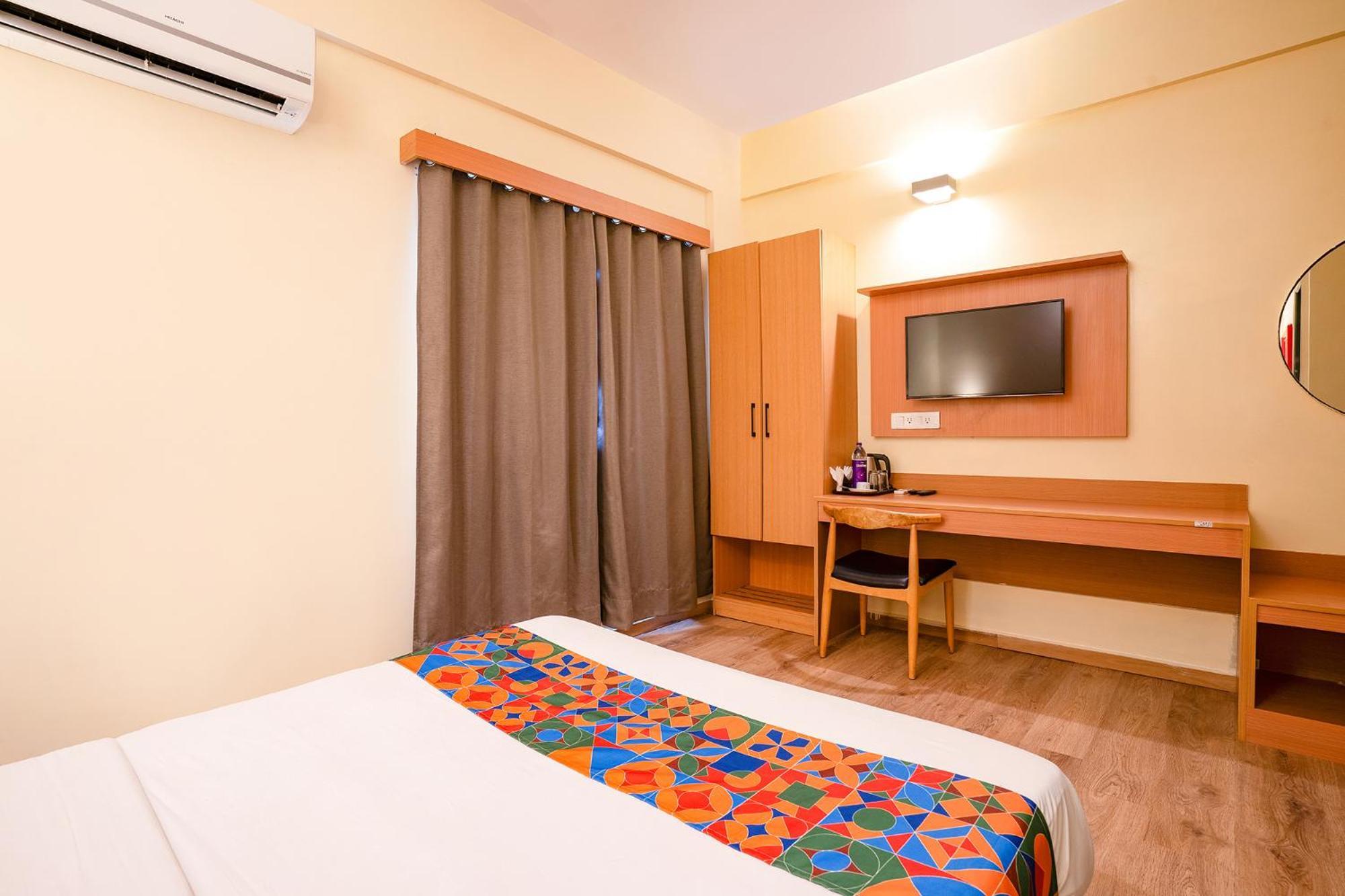 Fabhotel Royal Sterling- Manyata Tech Park Bengalúr Exteriér fotografie