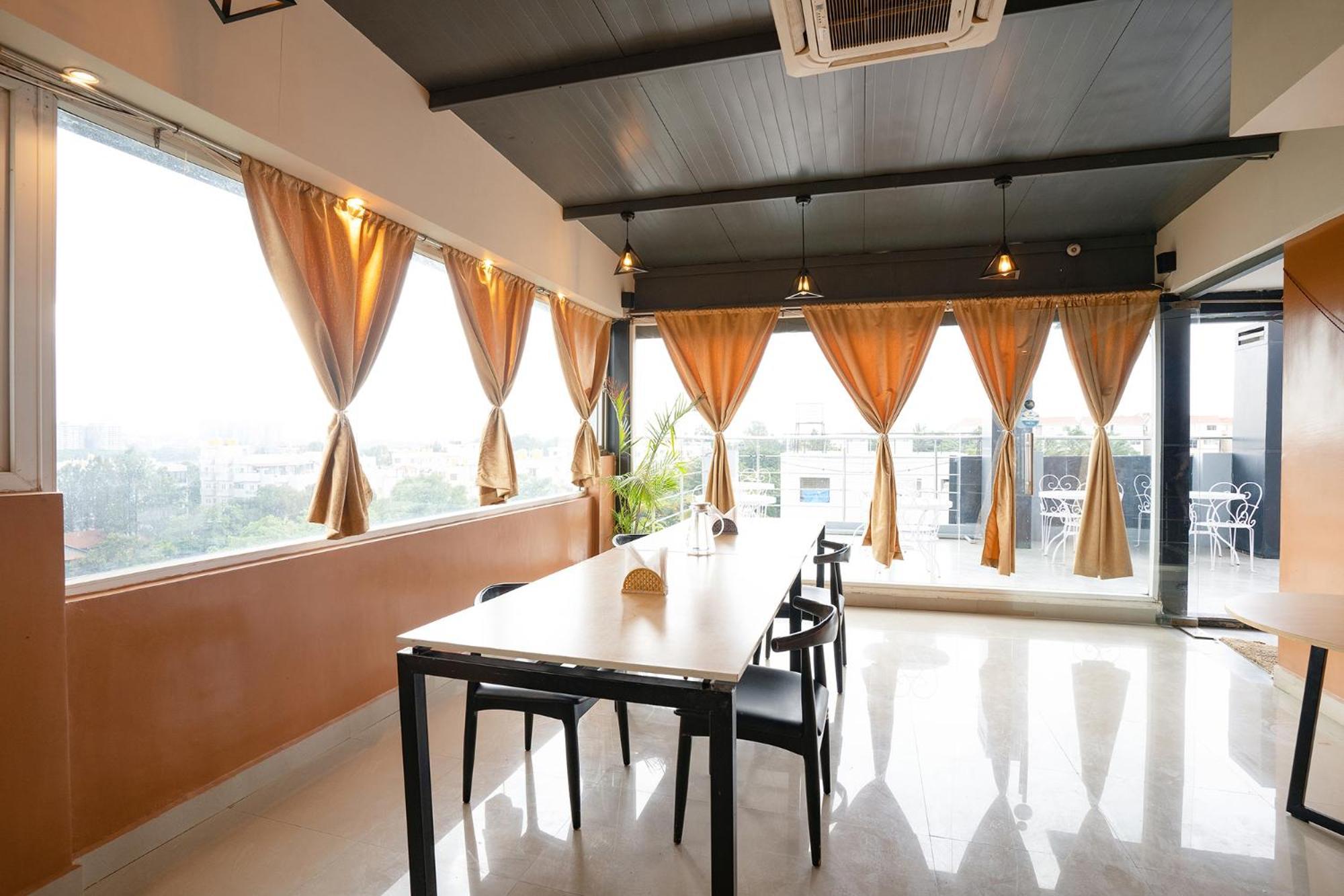Fabhotel Royal Sterling- Manyata Tech Park Bengalúr Exteriér fotografie